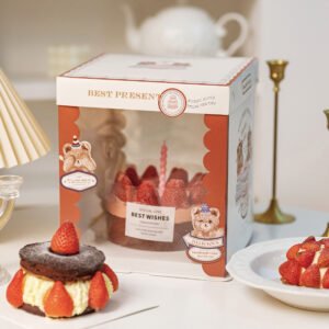 bear food truck semi transparent cake box in blue pink dessert packaging (复制)
