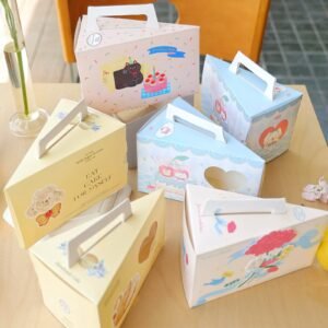 Custom Dopamine Yellow Puppy Triangular Slice Cake Box