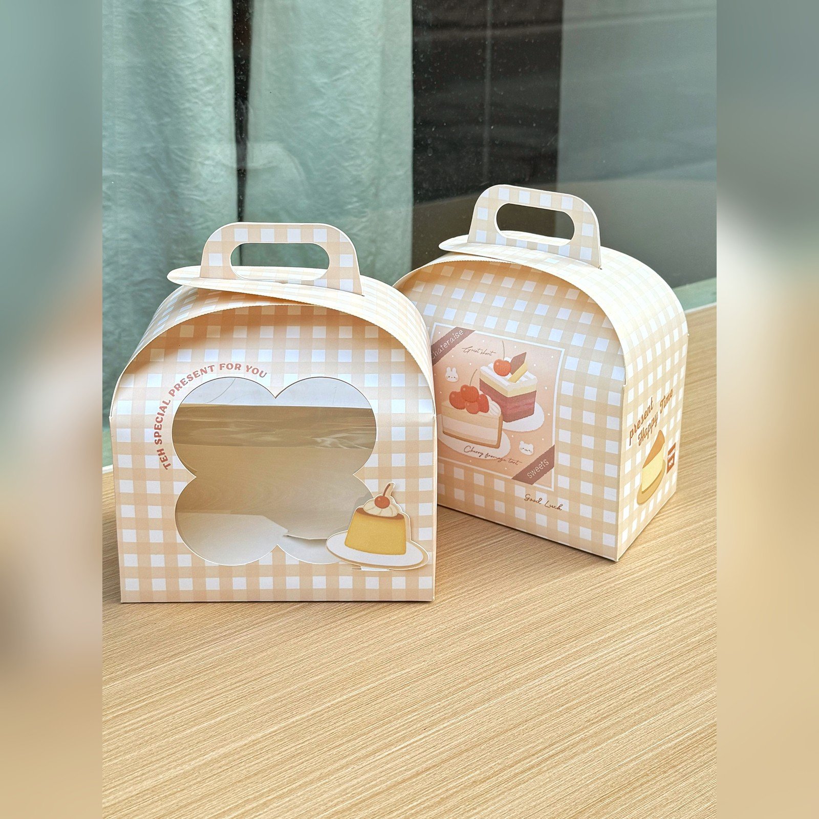 custom yellow plaid arch window slice cake box Custom Yellow Plaid Arch Window Slice Cake Box