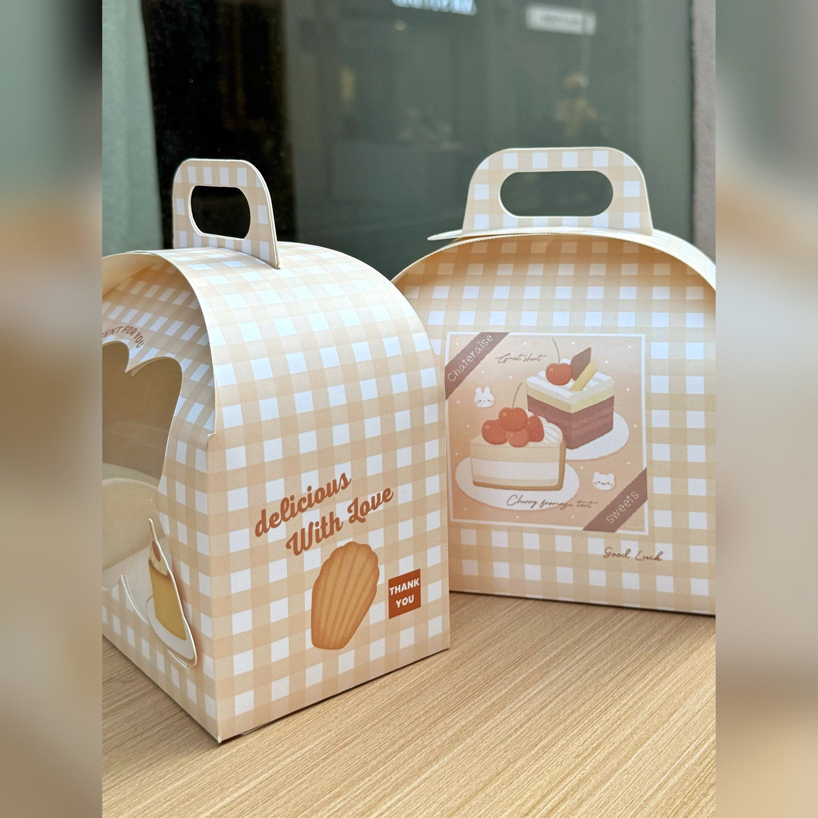 custom yellow plaid arch window slice cake box Custom Yellow Plaid Arch Window Slice Cake Box