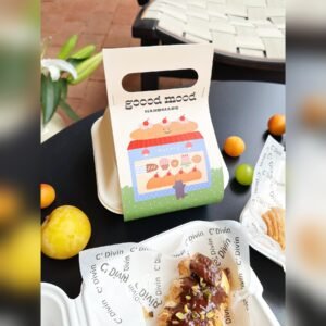Playful Cat Carry-Handle Paper Sleeve and Molded Pulp Tray Set